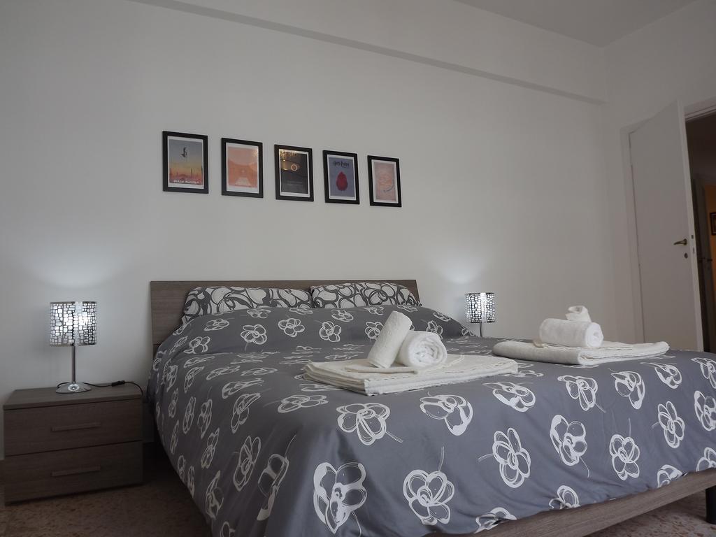 Casa Vacanze Kokoroma Cipro Al Vaticano Habitación foto